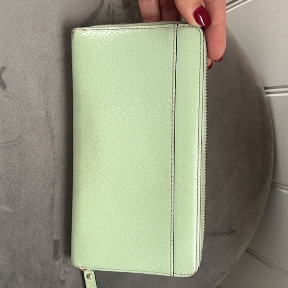 Kate spade wallet - Picture 3 of 15